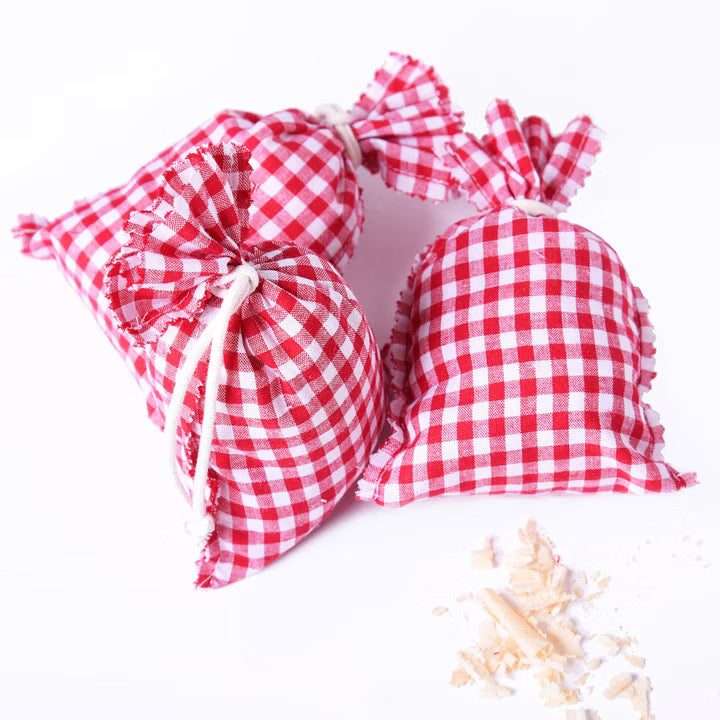 6 x Zirbenduftbeutel Vichy Karo Rot-Weiss 10 x 15 cm